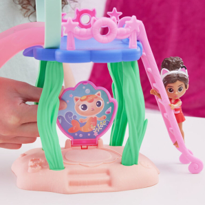 Gabby's DH Girls Purrific Pool Playset