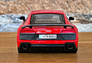 1:24 SP (B) - Audi R8 V10 Plus