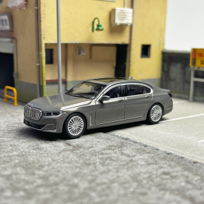 BMW 7 series 760Li die-cast car