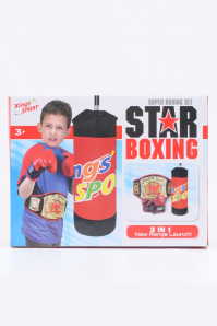 Star boxing with WWE belt